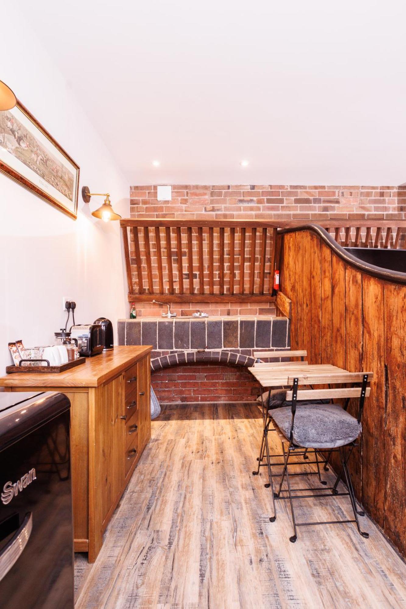 Apartment Stables *